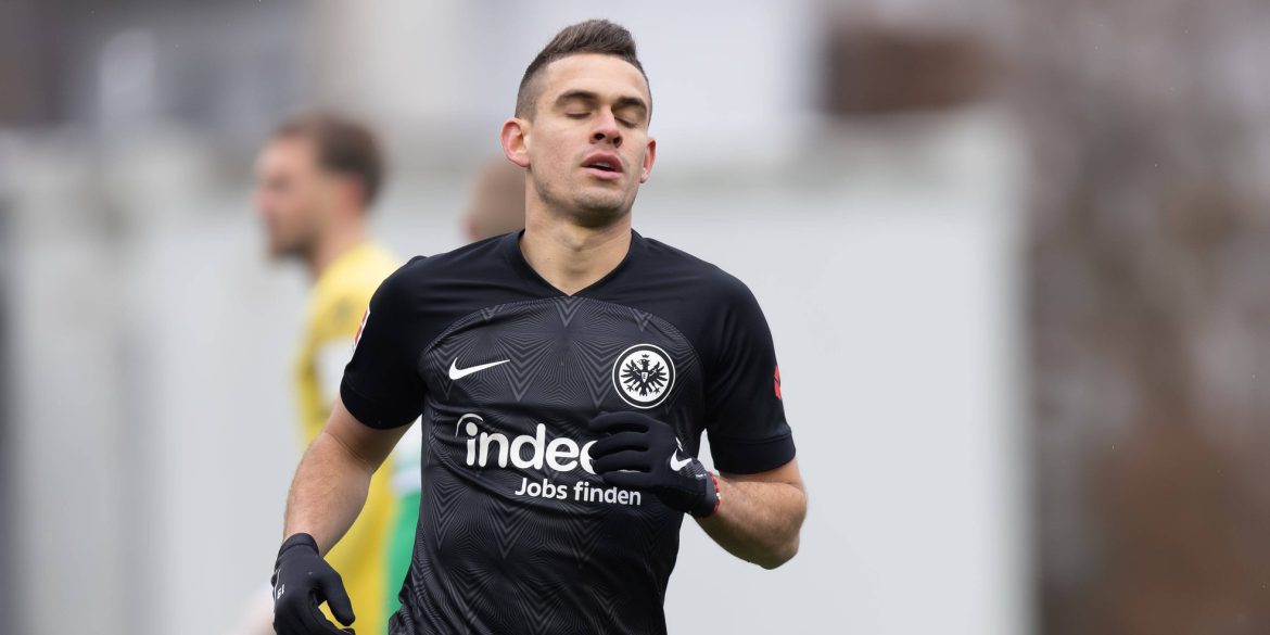 Transfergerüchte: Schlechte Nachrichten für Schalke – Neues zu Transferkandidaten von SGE & TSG